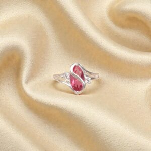 Sevara Rose Twist Ring