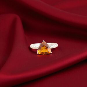 Sevara Golden Flame Ring